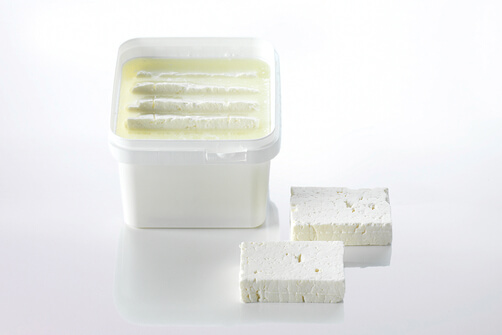 FETA / SUOLALIIEMESSÄ SÄILÖTTY JUUSTO